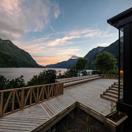 Отель Tawa Refugio Del Puelo Puelo River Экстерьер фото